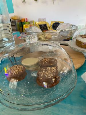 Alfajor vegano at Cala Vegana in Menorca