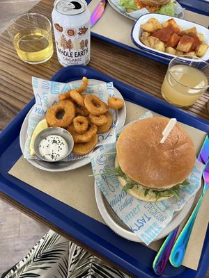 Calamari, mushroom burger   at Cala Vegana in Menorca