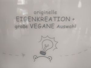 Advertisement at Wei&Wei Eiswerkstatt in Aachen