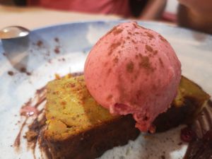   at Banaras in Alicante