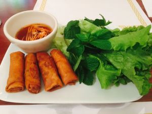 crispy spring rolls - best ever at Thuyen Vien in Anaheim