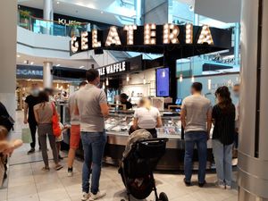 Order station at Gelateria Leonardo in Wallisellen