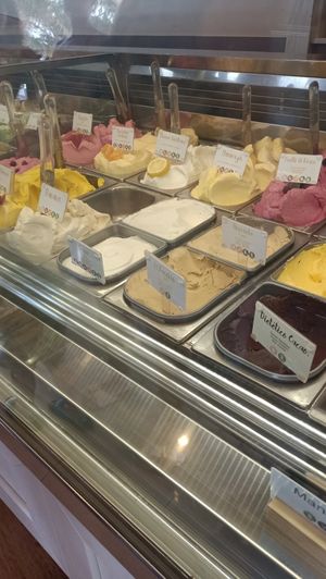  at Gelati Dino in Sitges