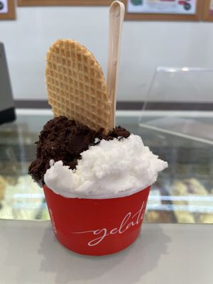 Generous scoops   at Gelati Dino in Sitges