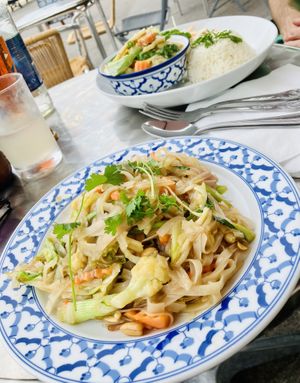 Delicious Vegan Pad Thai and Green Curry 😋😋  at Largigi Thai in Lyme Regis
