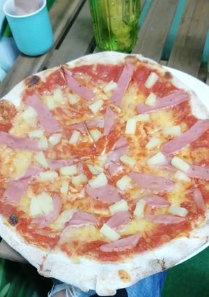 Vegane Pizza Hawaii at GreenGorilla in Budapest
