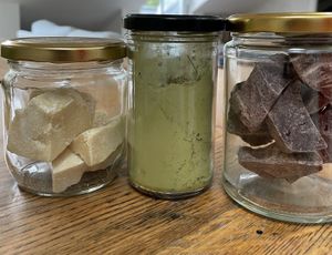 Cocoa butter, matcha and cacao  at Biopapa in Vilnius