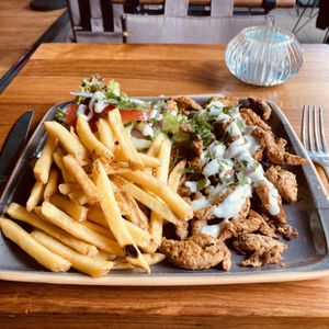 Classic vegan döner plate  at DÖNA in Essen