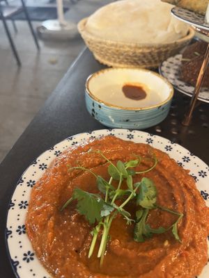 muhammara, pita  at Bliski Wschód in Warsaw