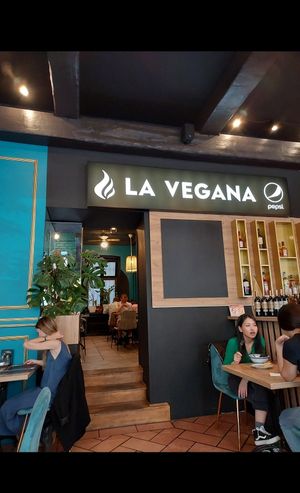  at La Vegana in Warsaw
