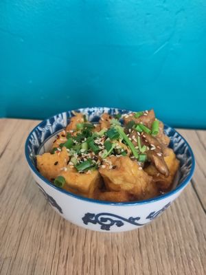 Tofu with oyster mushrooms at La Vegana in Warsaw