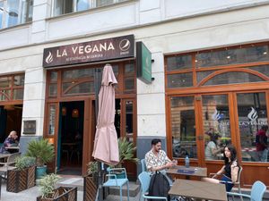 The patio. at La Vegana in Warsaw