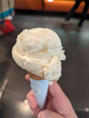 Salted Caramel Cornpop at Gelateria Leonardo in Zurich
