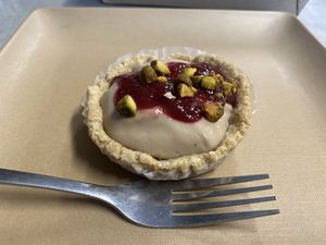 Cappuccino Tart #Veganuary at Dan d'Lion Eatery in Hungry Horse