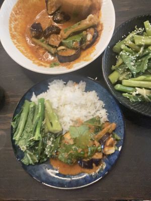 Curry, broccoli and rice  at Betel Boy in Daylesford