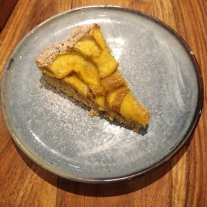 Seasonal dessert: Pear tart with cinnamon, ginger and nutmeg. at Pfannenzauber in Aachen