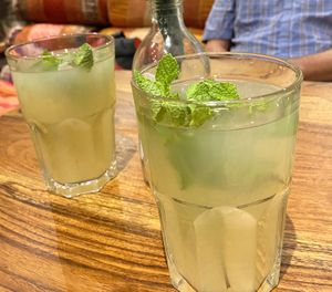 Hausgemachte Ingwer-Minze-Limonade   at Pfannenzauber in Aachen