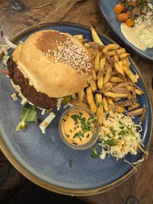 PZ Royale TS with Fries  #Veganuary at Pfannenzauber in Aachen
