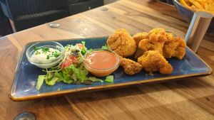 Seasonal starter: Cauliflower wings (June 2024) at Pfannenzauber in Aachen