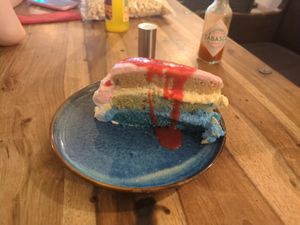 Seasonal dessert: Pride cake (June 2024) at Pfannenzauber in Aachen