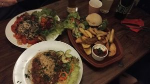 Lentil Bolognese, PK Burger & Tomato Pan at Pfannenzauber in Aachen