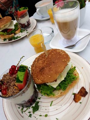  at Zoom Cafe & Photo Studio in Chemnitz