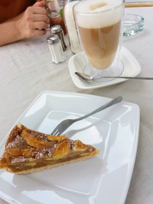  at Zoom Cafe & Photo Studio in Chemnitz