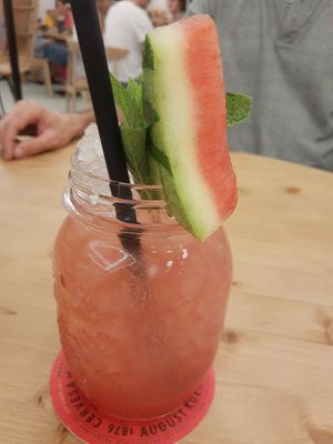 Drink at Foodis in Sant Just Desvern