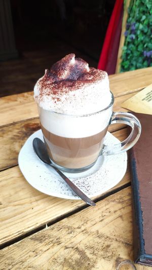 Cappuccino at Moon and Sons in Caen