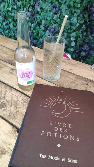 Drinks menu at Moon and Sons in Caen
