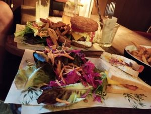 Burger and croque at Moon and Sons in Caen