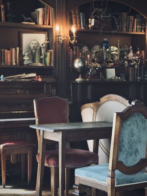   at Moon and Sons in Caen