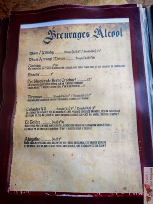 Alcohool drinks at Moon and Sons in Caen