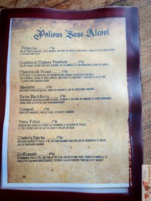 Non alcohool drinks at Moon and Sons in Caen