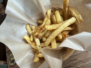 Pommes  at Moon and Sons in Caen