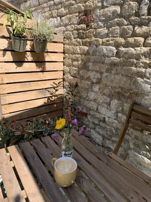 Coffee in courtyard at The Blonde Beet in Stamford