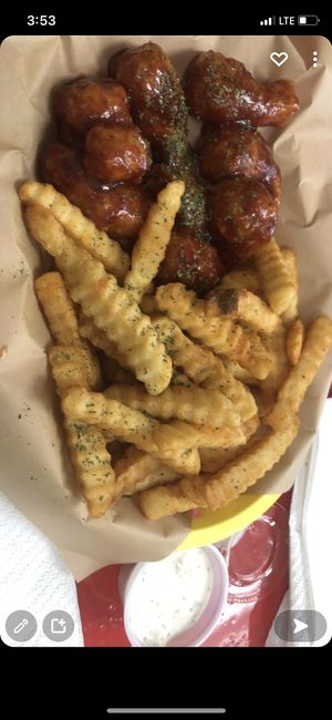 BBQ Vings  at Plant Based Heat in Memphis