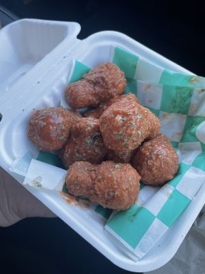 Buffalo wings  at Plant Based Heat in Memphis