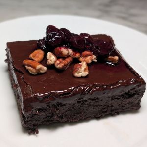 Chocolate quinoa cake at La Ó in San Juan