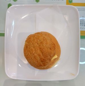 Pineapple Bun with Butter (Almost vegan) 菠蘿油 at Ben Zhen Vegetarian Cafe 新本真茶餐室 in Hong Kong Island