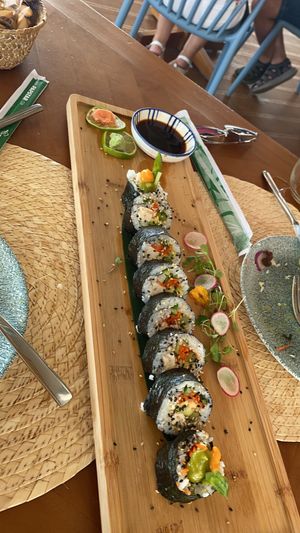 Sushi vegano at AWA Beach Club in Chipiona