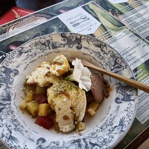 Macedonia at Organic in Mallorca