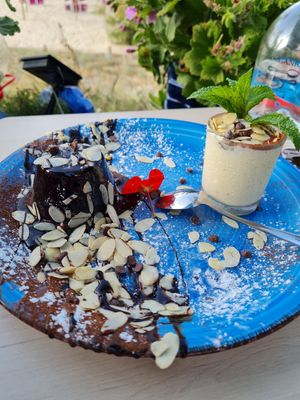 Chocolate volcano with homemade icecream at Organic in Mallorca