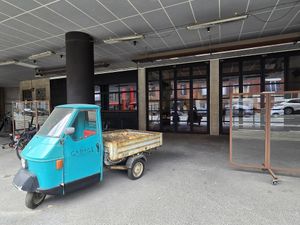 Front at De Garage in Kortrijk