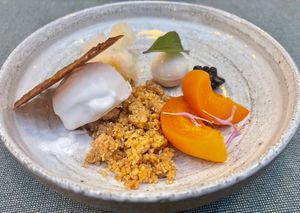 Menu Roof Food zomer 2025 - Zoet: Abrikoos - amandel - yoghurt at Yasai Gent  in Ghent