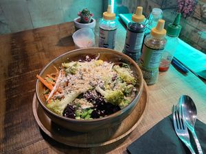 Veggie lover   at Moana Pokebowls in Bruges