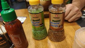  at Moana Pokebowls in Bruges