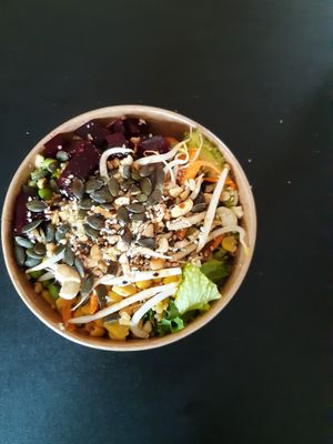  at Moana Pokebowls in Bruges