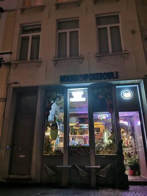  at Moana Pokebowls in Bruges