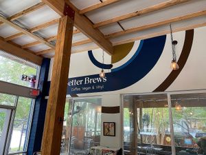 Inside  at Mo' Brunch + Brews in Houston